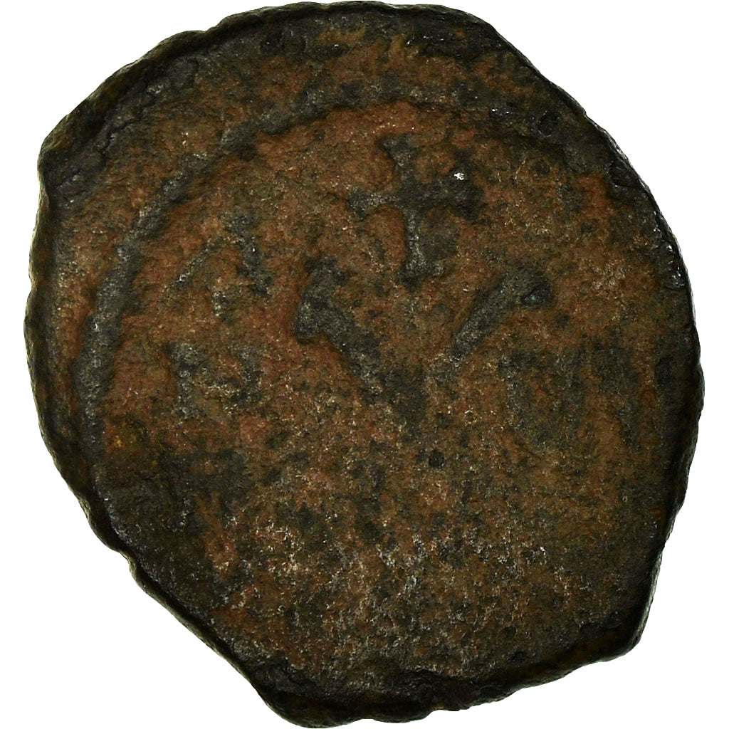 minca, 
  
  Konštantín Tiberius II., 
  
  Decanummium